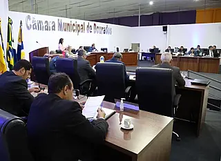 Servidores da Câmara têm reajuste de 3,43%