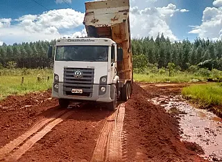 Obras e serviços públicos marcam compromisso com as pessoas, diz  Délia