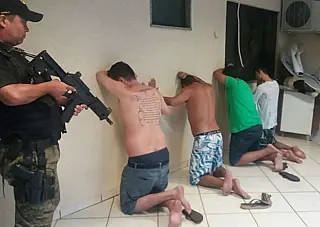 Suspeitos de matar casal que foi passar revèillon no Paraguai são presos