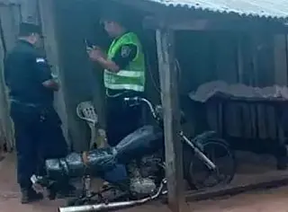 Irmão de 8 anos mata irmã de cinco