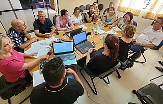 Servidores públicos do Estado definem negociação