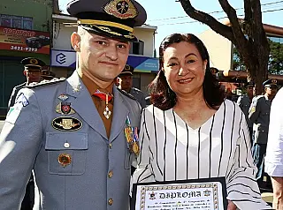 Bombeiros de Dourados promovem dia de homenagens