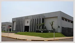PF e Receita Federal realizam operação contra esquema de empresas 'fantasmas' para o contrabando