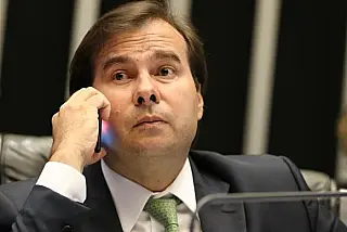 Eunício e Rodrigo Maia receberam propinas, dizem delatores
