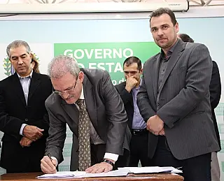 Geraldo participa de liberação de emendas no Estado