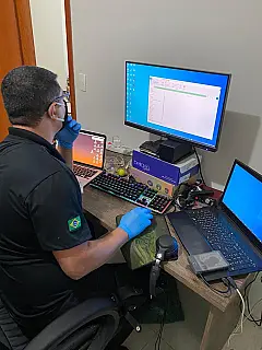 Polícia faz varredura em 5 alvos em ação contra pedofilia