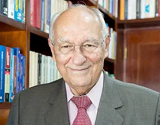 O amigo Antonio Delfim Netto
