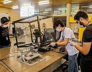 Inova Unigran desenvolve protótipos de protetores faciais para profissionais da saúde