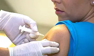 Em Mato Grosso do Sul metade dos adolescentes precisam se vacinar contra o HPV