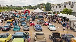 Evento envolve amantes de carros e motos em Dourados