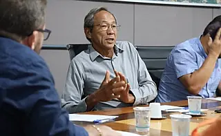 Elias Ishy alerta servidores e diz que prefeitura deve garantir viabilidade de aumentos salariais