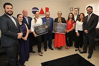 Mulheres são homenageadas por conquistas na OAB