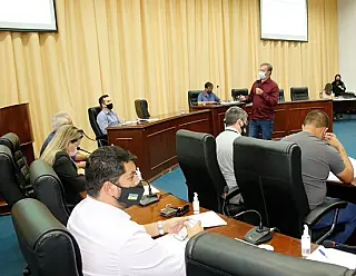 Audiência pública na Câmara começa a discutir Orçamento do ano que vem