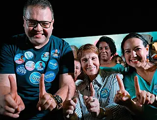 Tereza Cristina participa de comício com Alan em Dourados