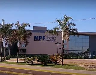 CPI criada na Câmara leva ao MPF primeiros documentos recebidos da Prefeitura