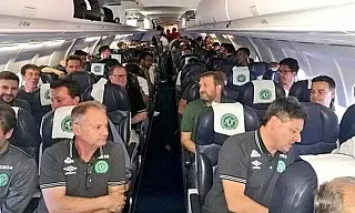 Bolívia diz que piloto e LaMia foram culpados por tragédia