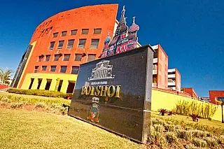 Tentar ingressar na escola Bolshoi pode ser uma chance de ouro para bailarinos do MS