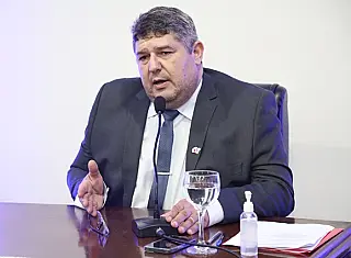 Emendas de Yuri beneficiam escolas e Ceims