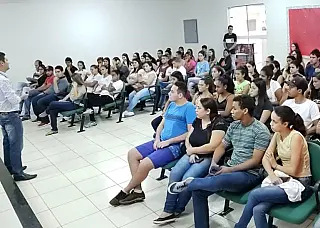 Sicredi realiza mais de 140 ações de Educação Financeira
