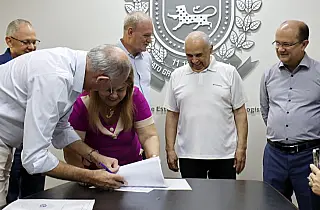 Governo de MS formaliza convênio e impulsiona obras de infraestrutura em Fátima do Sul