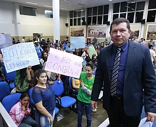 Vereador relata esforços para garantir transporte escolar em Dourados