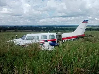 Piloto que fez pouso forçado com apresentadores diz que havia combustível