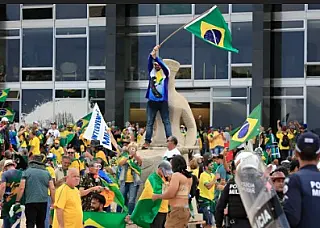 Lula não perdoa a 'turma' do 8 de janeiro