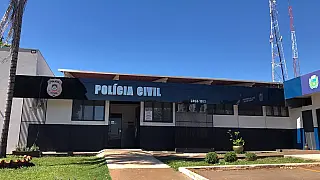 Adolescente de 16 anos morre ao perder controle de moto e bater em poste após sair de festa