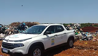 Em ação conjunta, Vigilância Sanitária fiscaliza estabelecimentos a apreende produtos irregulares
