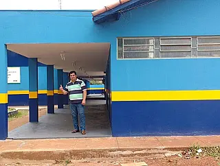 Madson agradece Murilo pela reforma do Centro Social em Vila Vargas