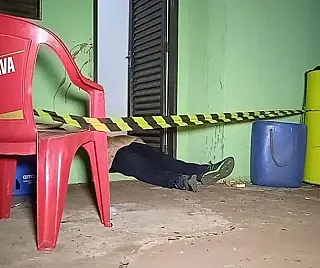 Homem é executado com 7 tiros na porta de casa