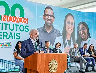 Lula anuncia campis para Amambai e Paranaíba