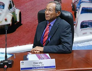 Elias Ishy pede informações sobre débitos da Prefeitura com o Previd
