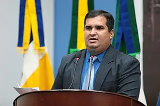 “Lutarei pelo transporte escolar na zona rural até o fim”, diz Madson