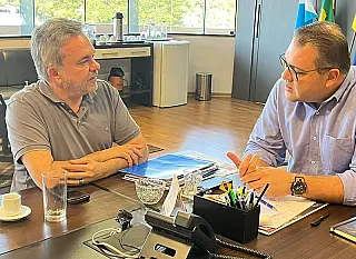 Alan Guedes debate novos investimentos com Vander Loubet