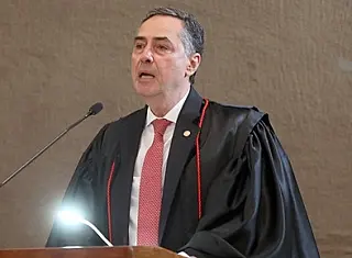 Coincidir eleições com 2022 não se cogita, diz novo presidente do TSE