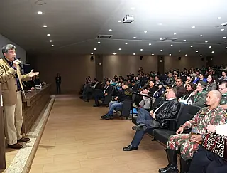 Noite de homenagens marca Semana do Meio Ambiente