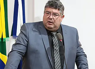 Presidente de Comissão, Yuri pede auditoria em obras públicas paralisadas