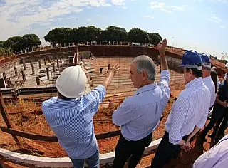 Reinaldo cumpre os compromissos assumidos com população de Dourados