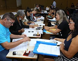 Concursados tomam posse para Prefeitura ativar Unidade de Saúde em bairro