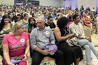 Mulheres do PSDB "invadem" Dourados