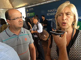 Reinaldo entrega média de 9 casas por dia no Estado