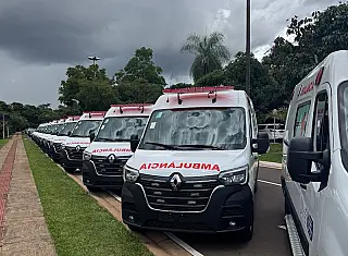 Geraldo Resende comemora entrega de ambulâncias para 11 municípios