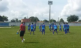 Sete faz último treino antes de encarar o Flu de Feira