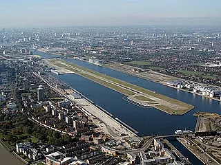 Aeroporto de Londres é fechado após descoberta de bomba da Segunda Guerra