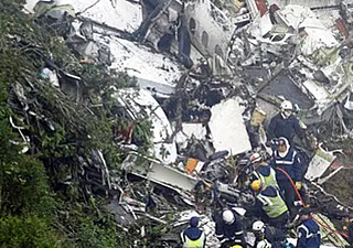 Piloto relata 'falha total' e 'sem combustível' antes de tentar pouso com time da Chape
