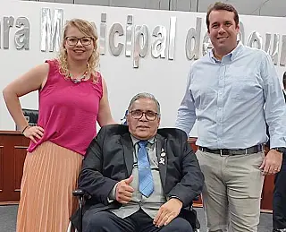 Creusimar parabeniza médicos oncologistas