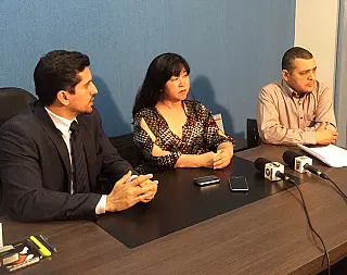 Prefeitura diz que não negocia com professor em greve