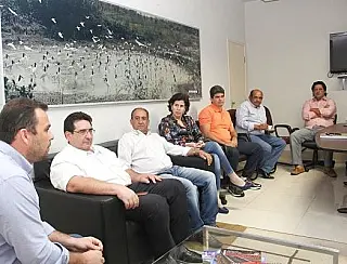 Prefeitos discutem estratégias após temporais em MS