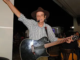 Tim celebra 50 anos de carreira